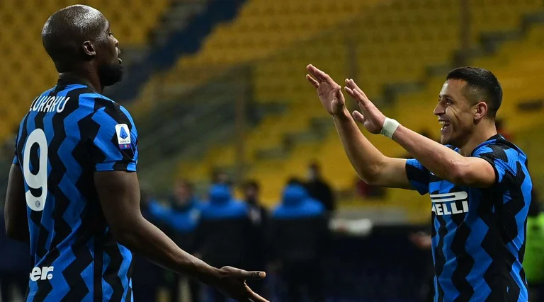 Interi vince, Sanchez glistens, Luke