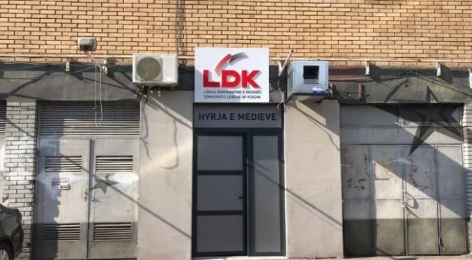 LDK) funcionarios se reúnen, Mustafa dice de qué hablarán