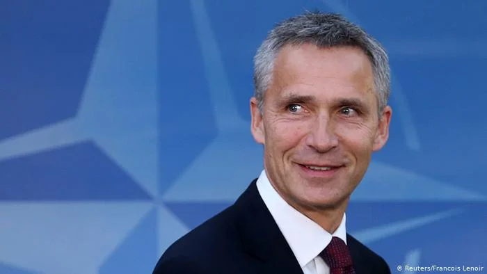 Stoltenberg mirëpret dialogun: Mënyra e vetme për zgjidhjen e problemit Kosovë-Serbi