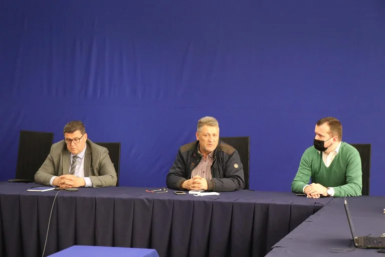 Dopo le segnalazioni di attacchi, Zafir Berisha assembla il Consiglio di Stato per la sicurezza informatica