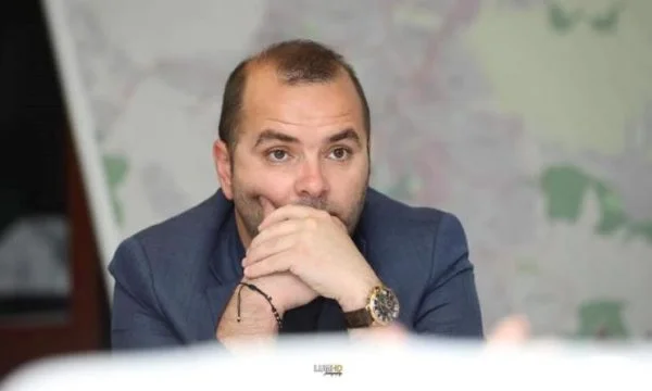 Le vice-président Gjilan s'oppose au ministre Zemaj sur les mesures anti--CO VID