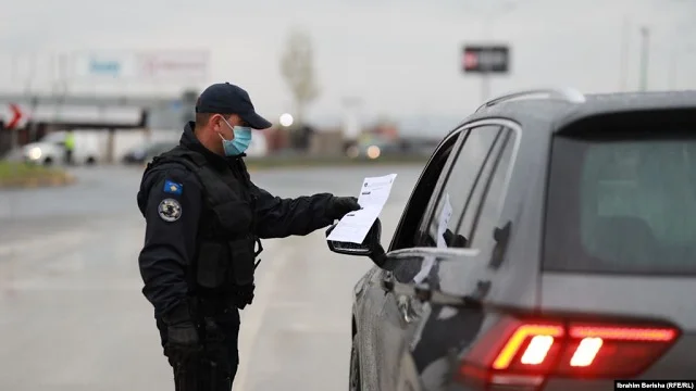 Dentro de las 24 horas, se pronuncian más de 500 entradas para violaciones de la ley - CO VID