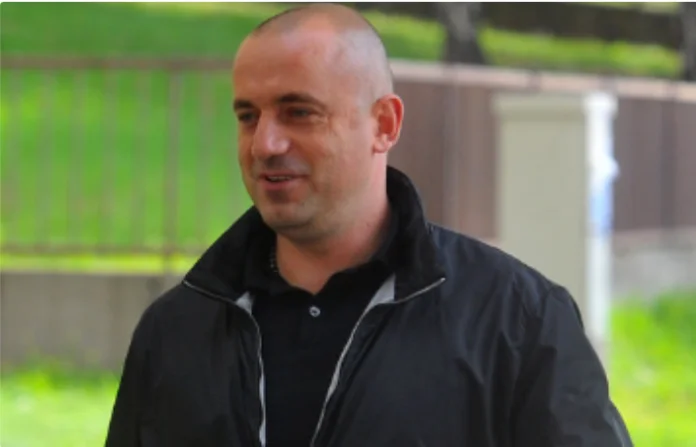 Haftbefehle gegen Mailand Radosic, die mit dem Töten von Oliver Ivanovic angeklagt wurden