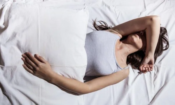 Which is worse, stress or insomnia?