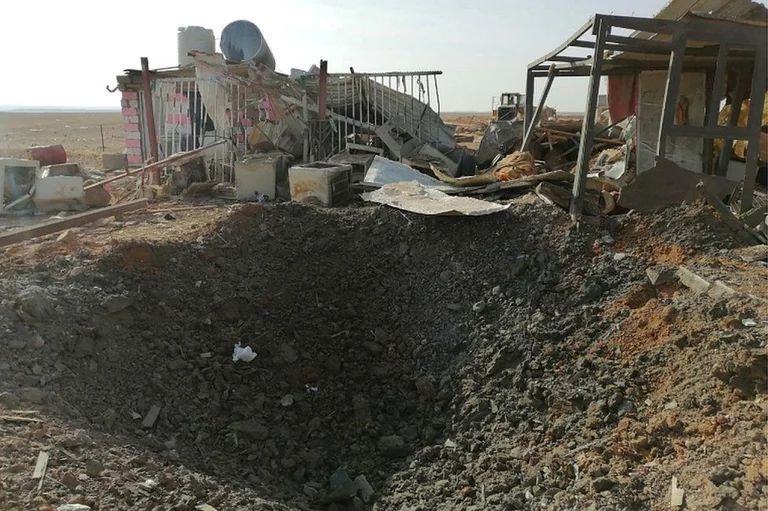US Army carried out air strikes on several targets in Syria