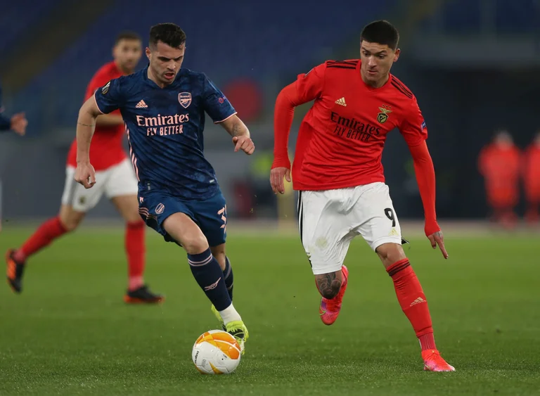 Arsenal-Benfia: Starton Jaka