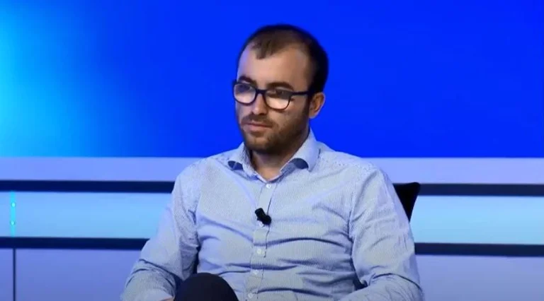 “Dhëmbët e hundën e thyer”, gazetari Visar Duriqi flet pas sulmit
