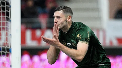 Liga e Francës: Në prekjen e parë të topit, Zeneli krijon rast të qindpërqindtë për Berishën që gabon