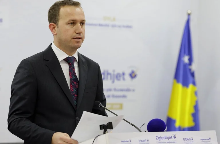 KQZ: Rinumërimi i 500 vendvotimeve pritet të përfundojë të premten