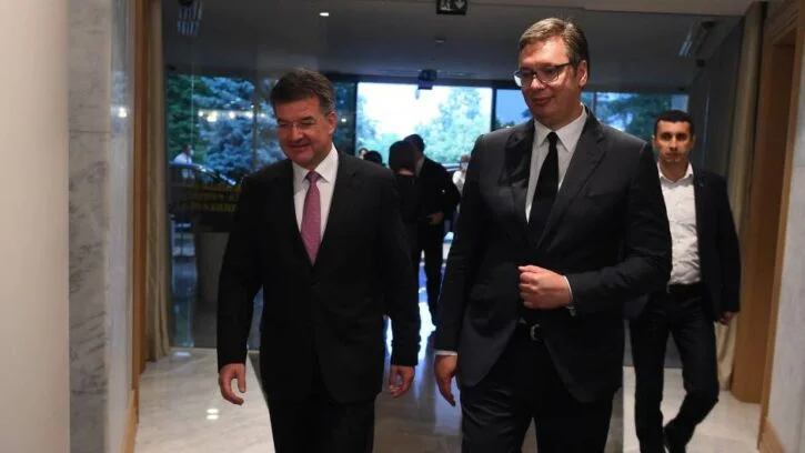 Lajçak vihet menjëherë në lëvizje për dialogun, javën e ardhshme viziton Beogradin