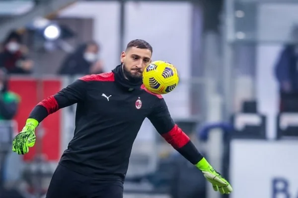 Donnarumma raportohet se ka arritur marrëveshje me gjigantin anglez
