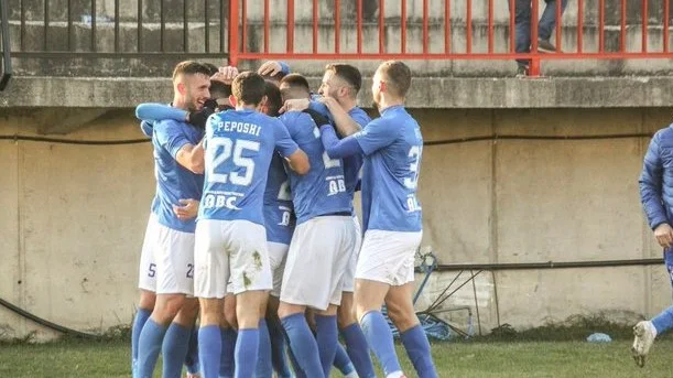 Profa me skuadër mposhtet nga Llapi i Batatinës