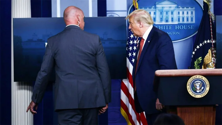 Për herë të parë që kur u largua nga Shtëpia e Bardhë, Trump me fjalim publik