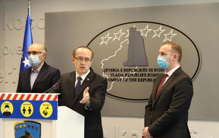 Mosardhja e vaksinave në Kosovë, MSh-ja po hesht kur fundi i muajit po afrohet