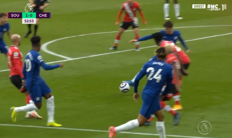 Chelsea barazon rezultatin kundër Southamptonit, Mason Mount shënon