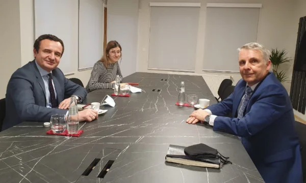 Deutscher Botschafter trifft Kurt, sagt, was sie sprechen