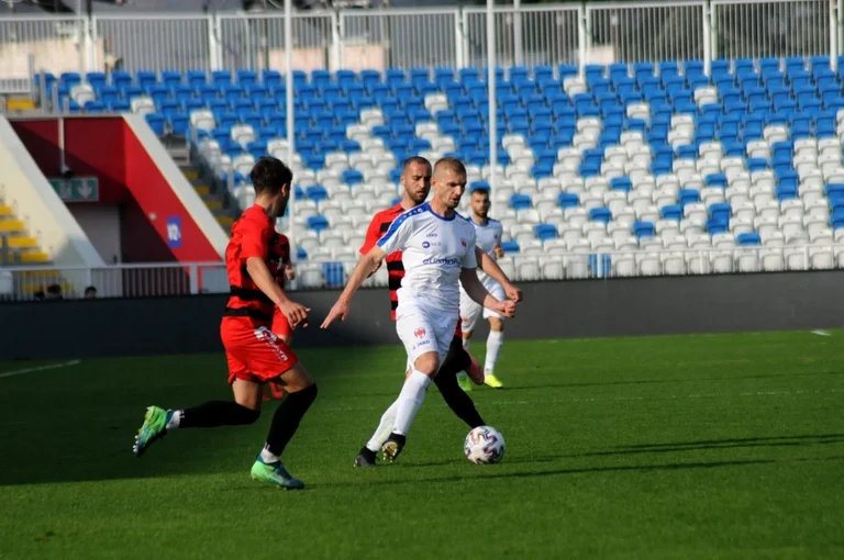 Pristina triomphe fermement contre Arberia