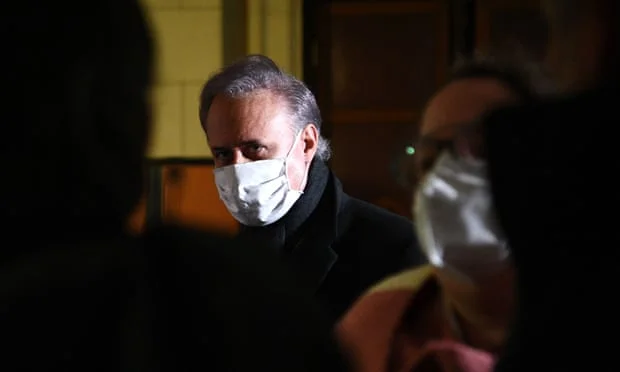 Ex ministro francese condannato a prigione per stupro e abuso sessuale