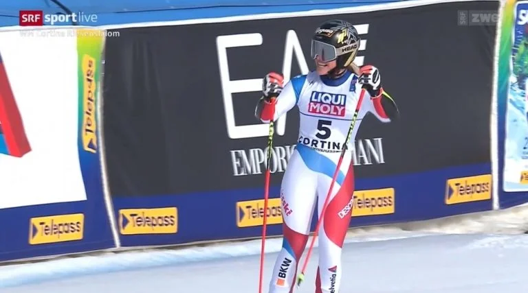 Le Kosovo's Nous gagne une autre médaille, champion du monde de ski proclamé
