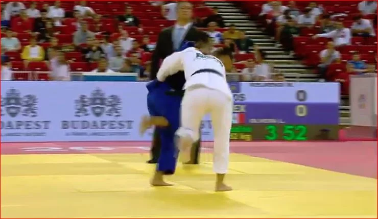Super Majlinda Kelmendi takes next victory over the scary Russian