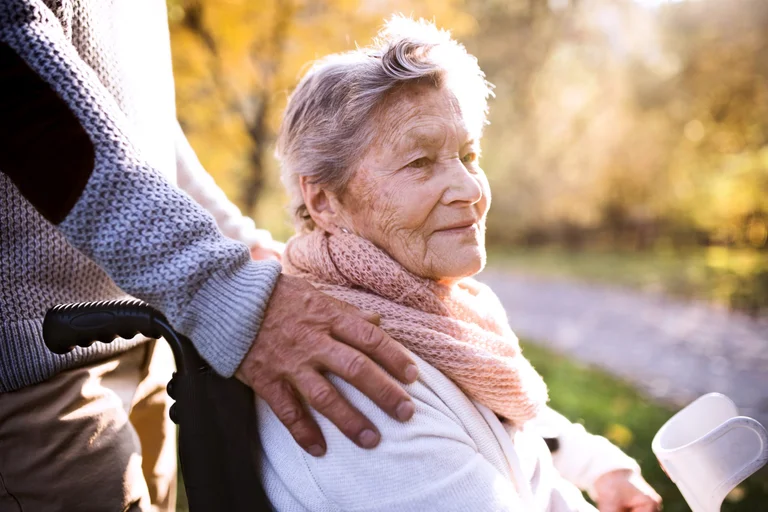 The ruins are the last to be seen, here's the signs of aging.