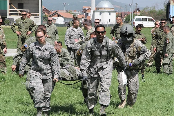 The Ayva National Guard wishes the 13th anniversary of independence: Celebrate with our partners in Kosovo