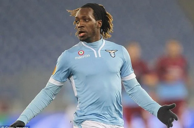 El ex defensor de Lazio se trasladó a Kosovo Superleague Club
