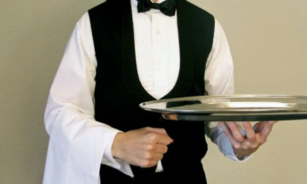 A restaurant in Albania surprises customers from Kosovo when they ask for bill