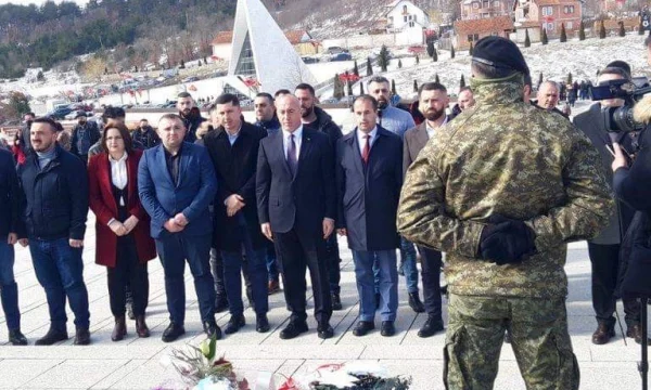 Haradinaj pays respects in Prekaz, again mentions joining Albania