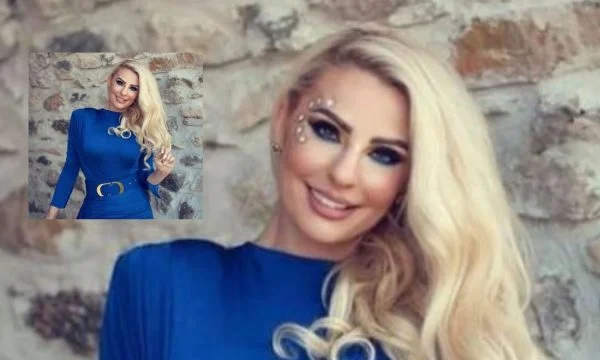Dressed in einem blauen Kleid, feiern Sie Independence Day Duda Balje