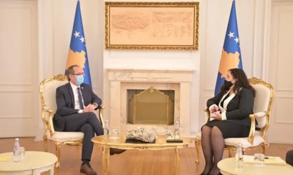 Vjosa Osmani and Avdullah Hoti for Independence