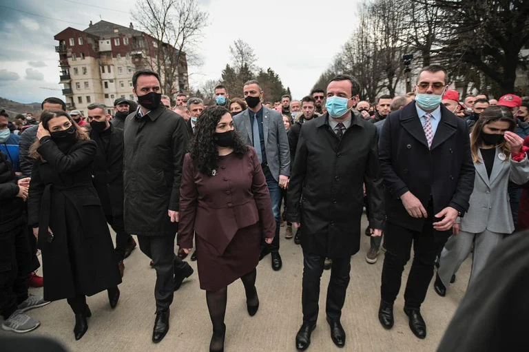 Vjosa Osmani trifft Glauk Konjufka in dieser Gemeinde