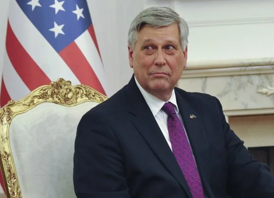 Ambasadori Kosnett: I mahnitur me të arriturat e Kosovës, edhe ShBA ka shumë të meta
