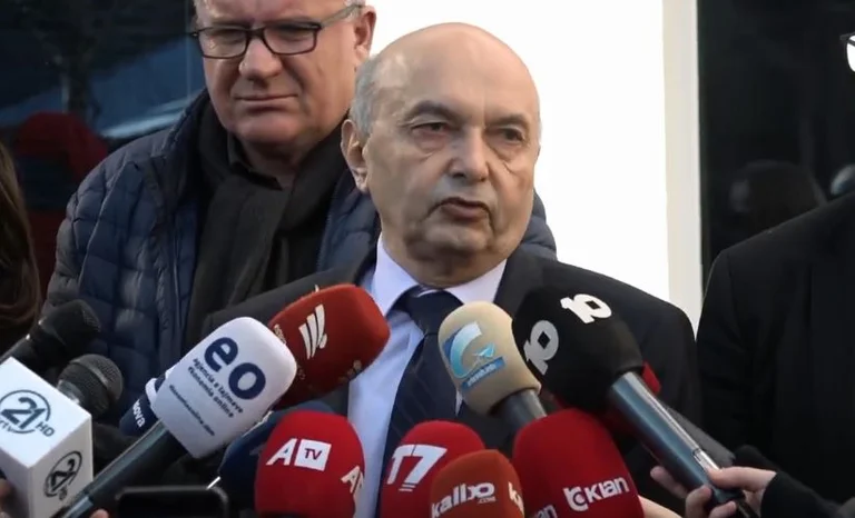 Confirmed Isa Mustafa: I have announced the chairmanship of my resignation.