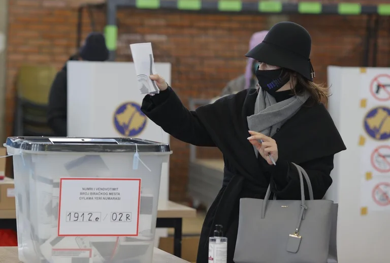 The American Embassy appreciates the citizens' exit: Give CEC time for vote count