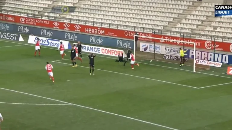 Arber Zenelli markiert Reims vs. Lance