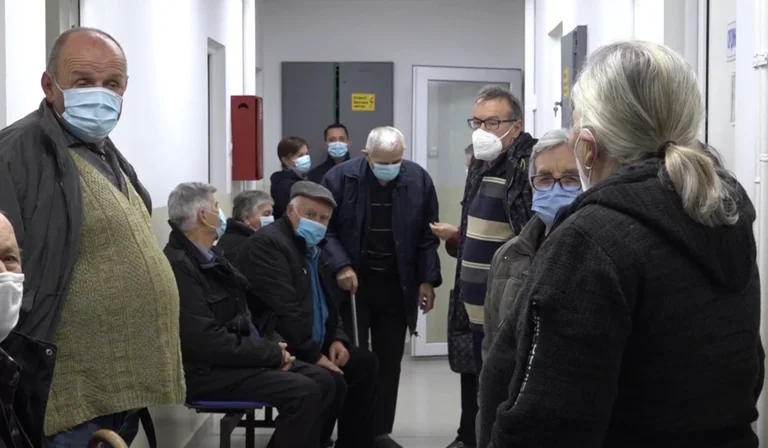 Serbia vaccinates over 8 thousand, 400 Kosovo Serbs, over 7 thousand with second doses
