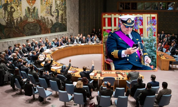 L'ONU respinge la richiesta del principe Laurent del Belgio che non si era fermato per il suo inno