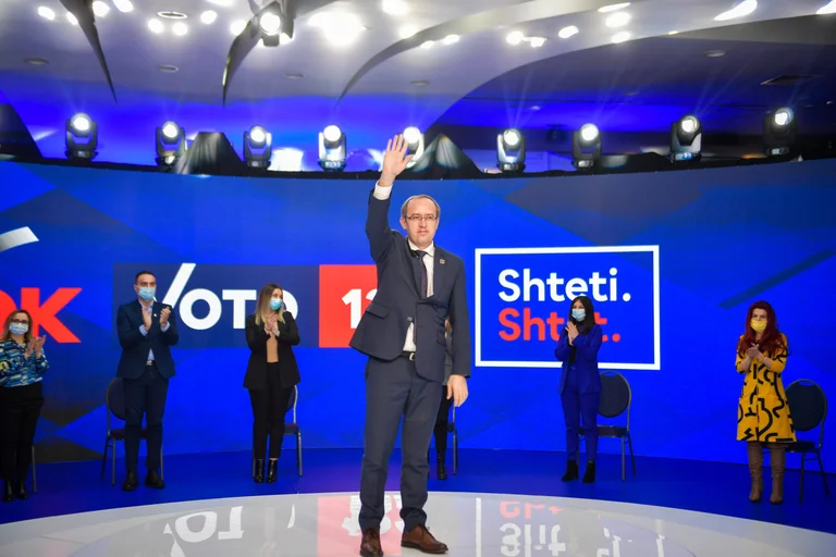 Hoti: Non parliamo delle decisioni di giustizia nemmeno quando non lo facciamo.