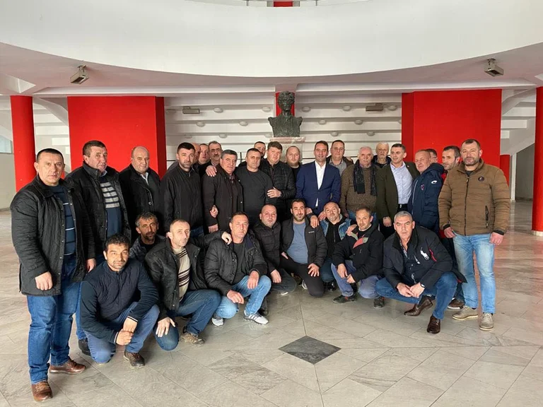 Daut Haradinaj meets leaders of war associations Muharrem Gacaferri and Avdl Mushkolaj