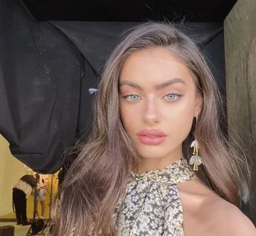 The 100 most beautiful faces of 2020: Meet the girls who took the first 20 seats!