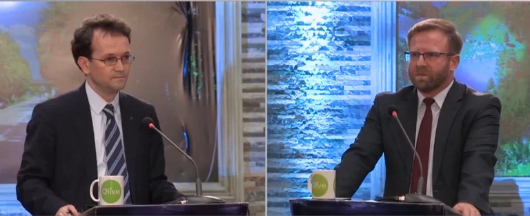 Murtesaj mentionne Ibrahim Rugova, d'Anton Ceta : Ce sont des noms morts.