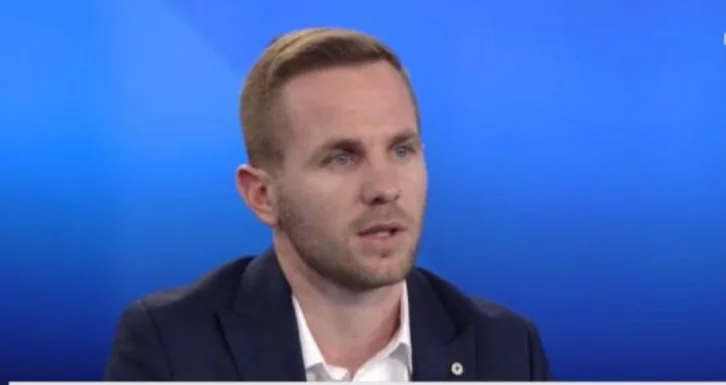 Hysni Gucatt's son shows how the commanders being held at The Hague are passing through.