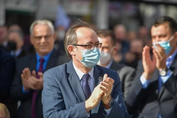 Më 14 shkurt, votoni për ata të cilët janë zëri juaj i vërtetë