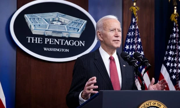 Biden telefonate con il presidente Xi della Cina: ricompensato per l'abuso di diritti umani