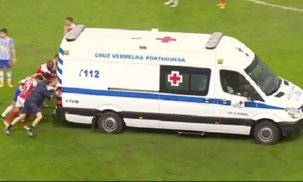 Happens in Portugal, footballers are forced to postpone the ambulance