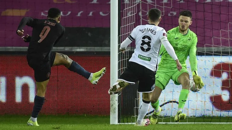 Manchester City derrota a Swansan, pasa a los cuartos de final de la FA Cup