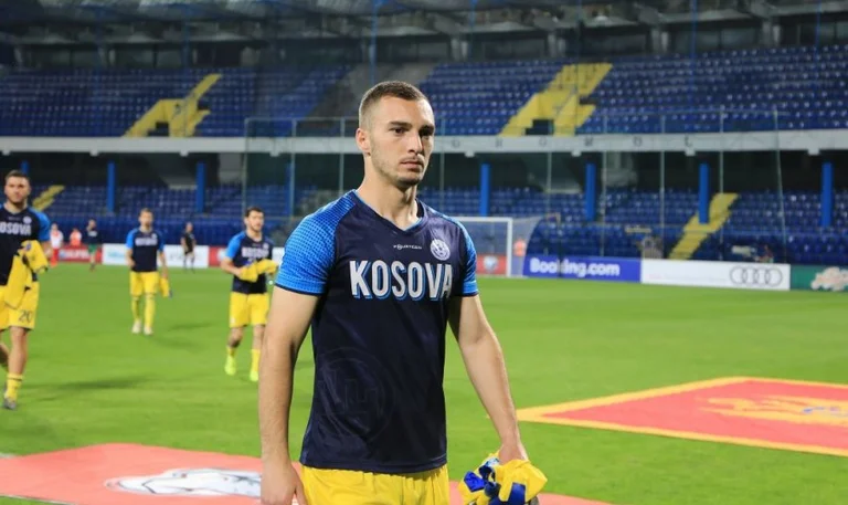 Florent Hasani presented himself at the new club