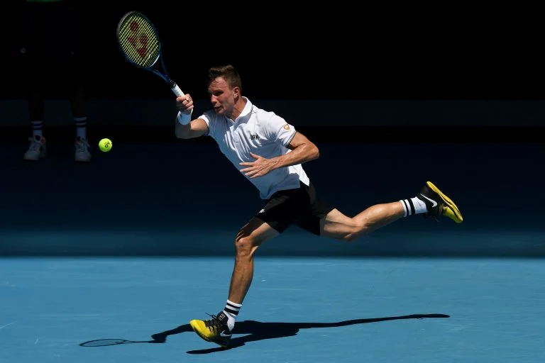 Erste Überraschung in Grand Slam, Schweizer Tennis wird eliminiert