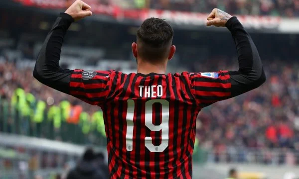 Theo Hernandez approaches Hawaii's Mbps, reaches speed of 3509 km/h